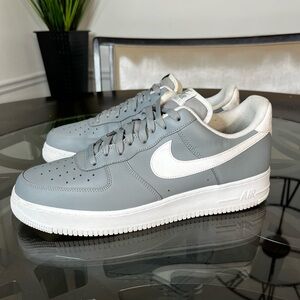 Nike Air Force One Wolf Grey Sneakers Sz 12